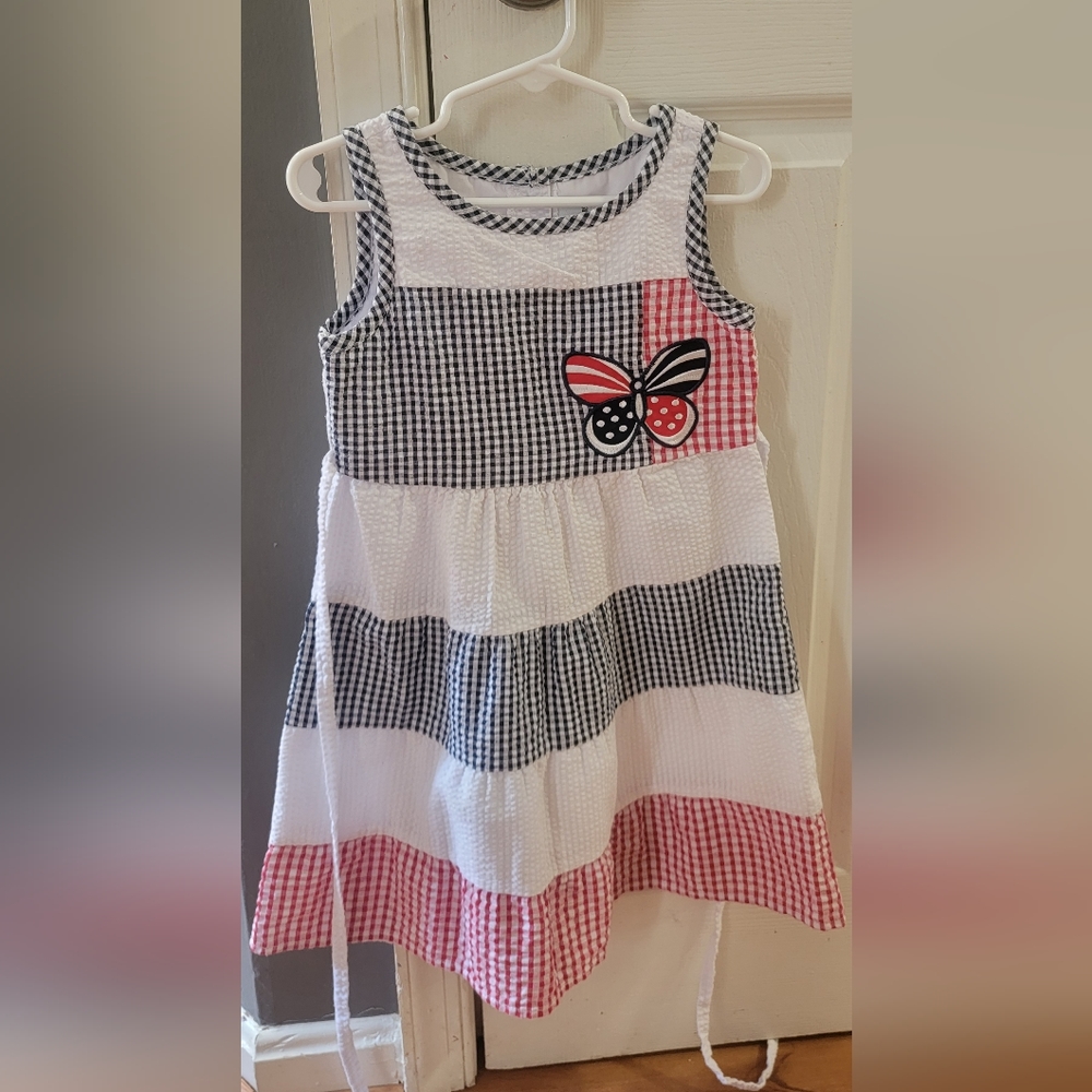 Rare editions size 4T